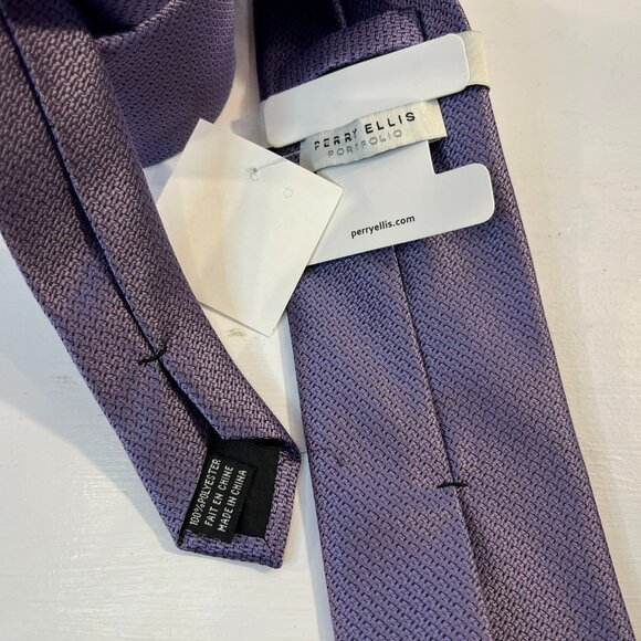 Perry Ellis Portfolio Men's Lilac Polyester Neck Tie - NWT - Picture 3 of 3